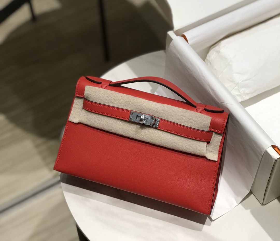 H**mes kelly pochette