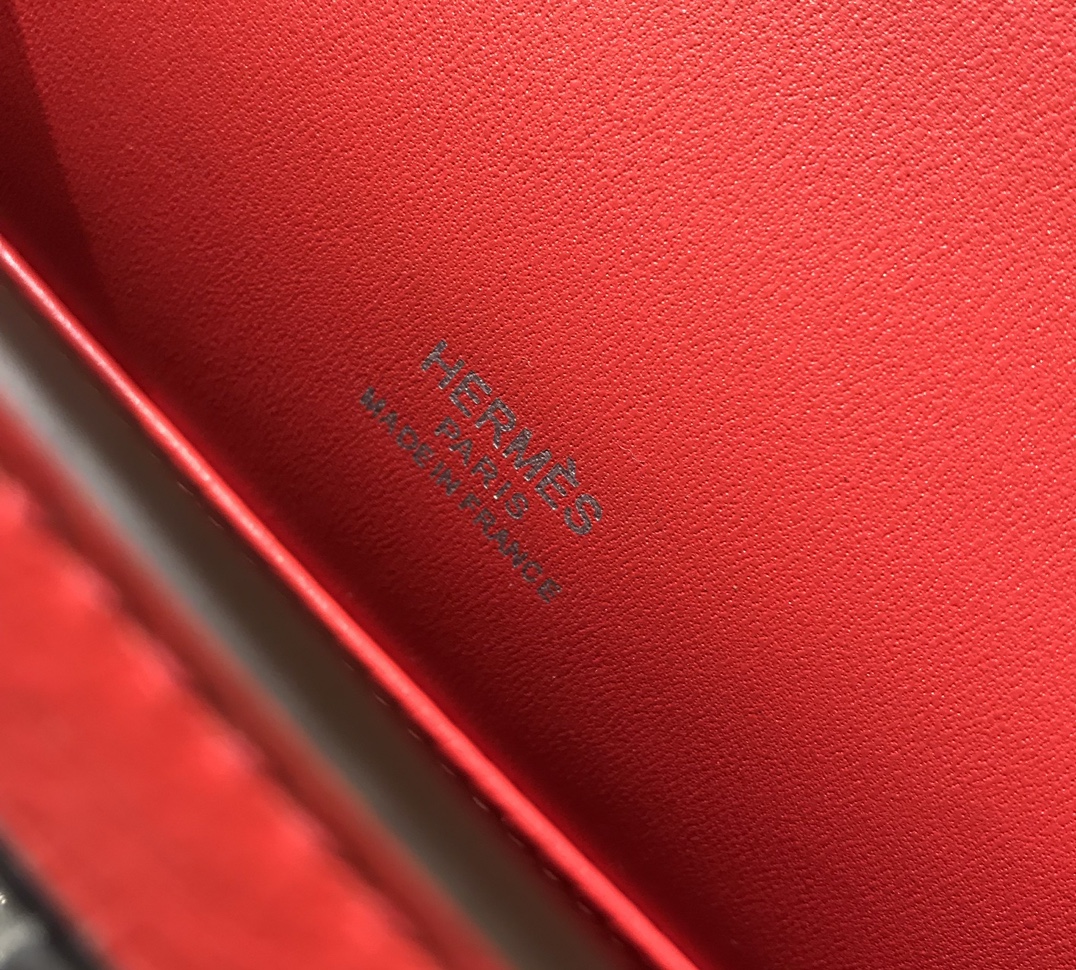 H**mes kelly pochette