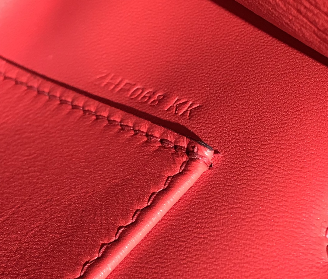 H**mes kelly pochette