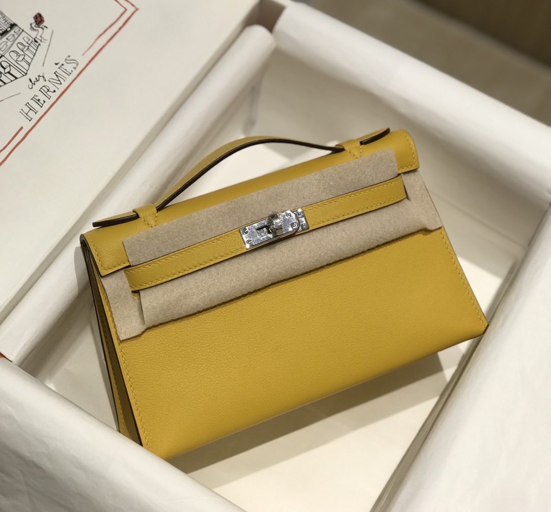 H**mes kelly pochette