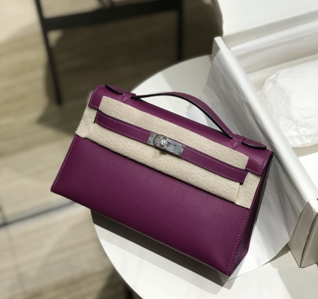 H**mes kelly pochette