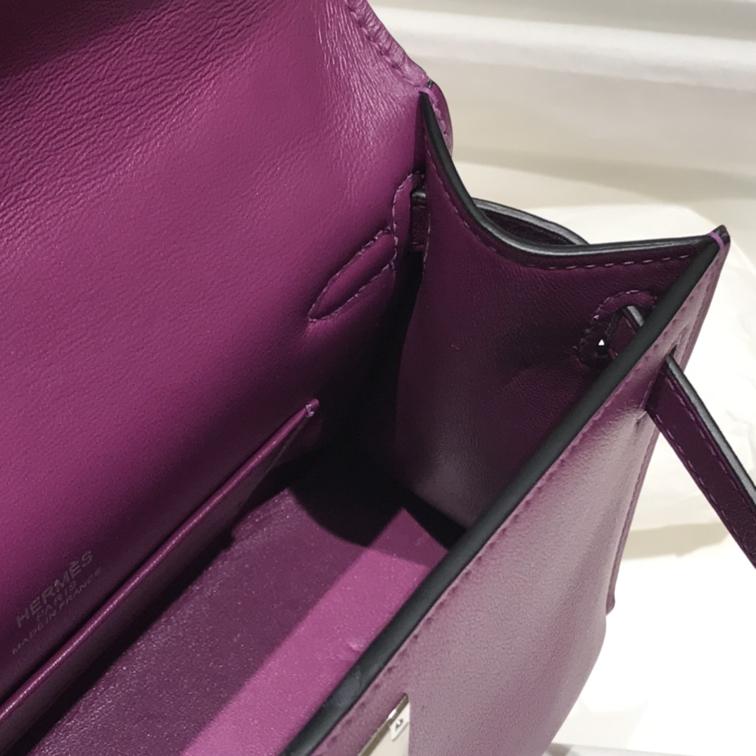 H**mes kelly pochette