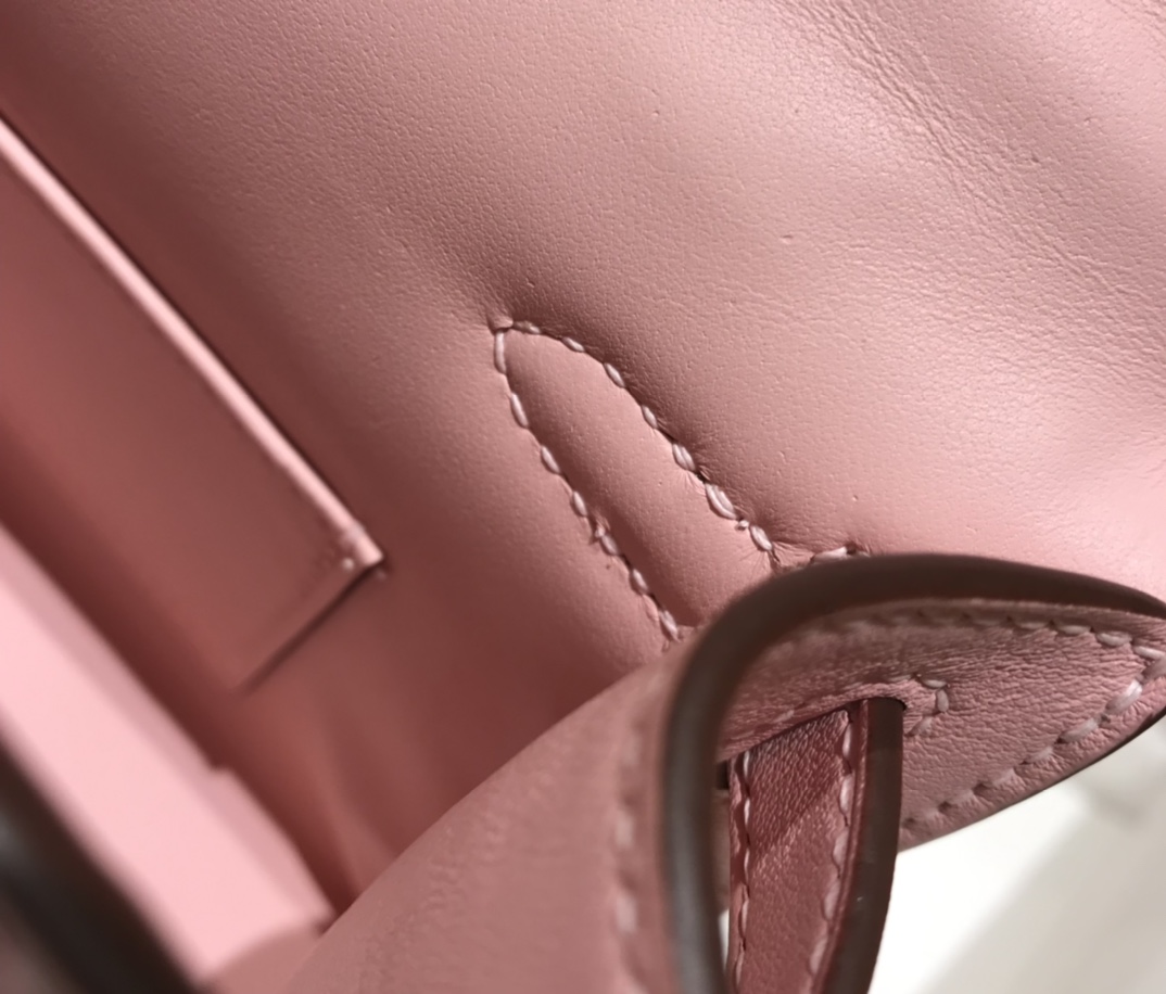 H**mes kelly pochette