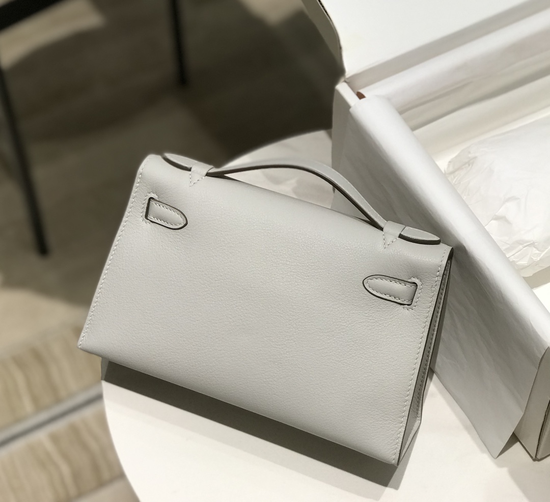 H**mes kelly pochette