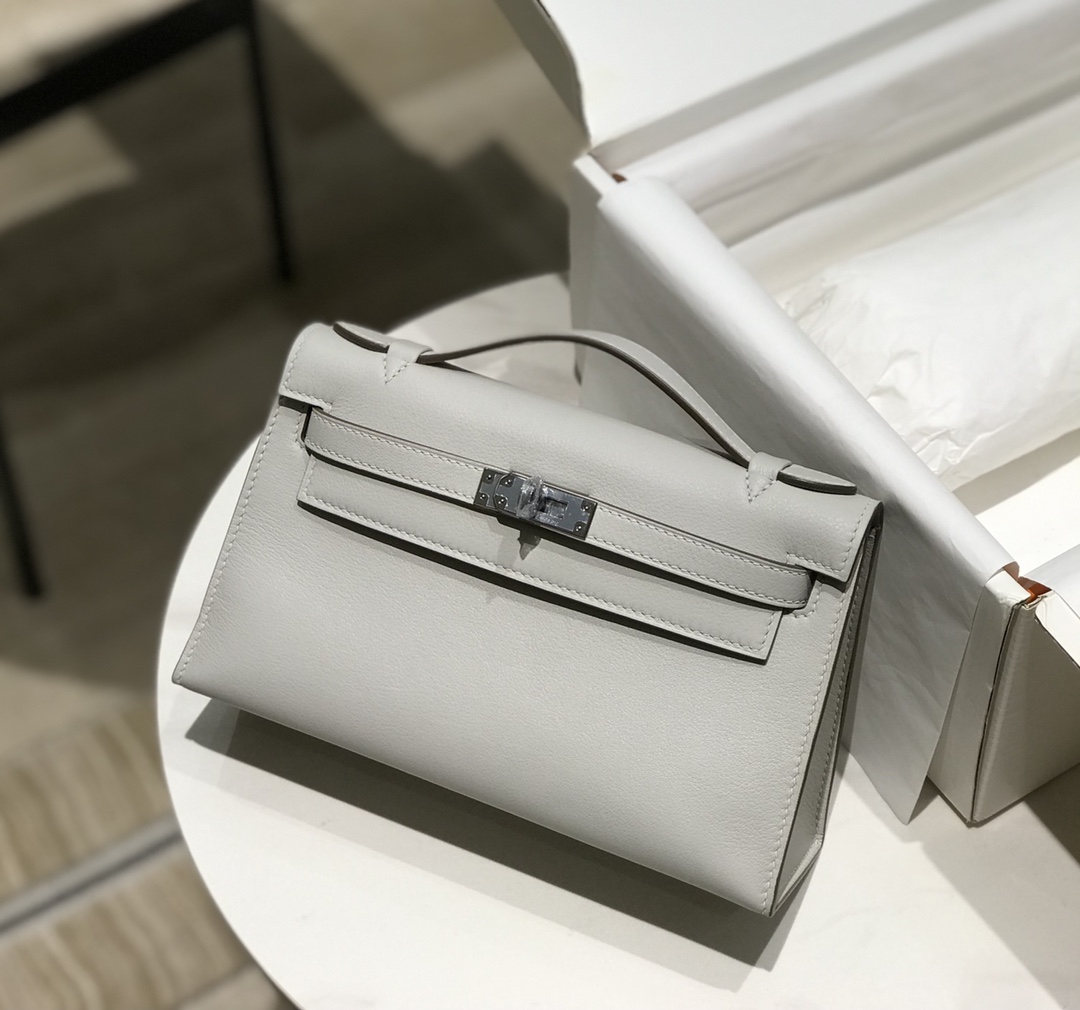 H**mes kelly pochette