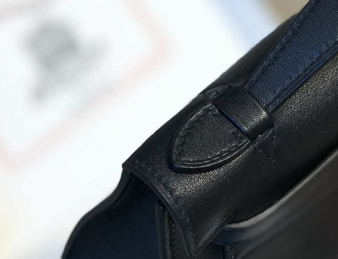 H**mes kelly pochette