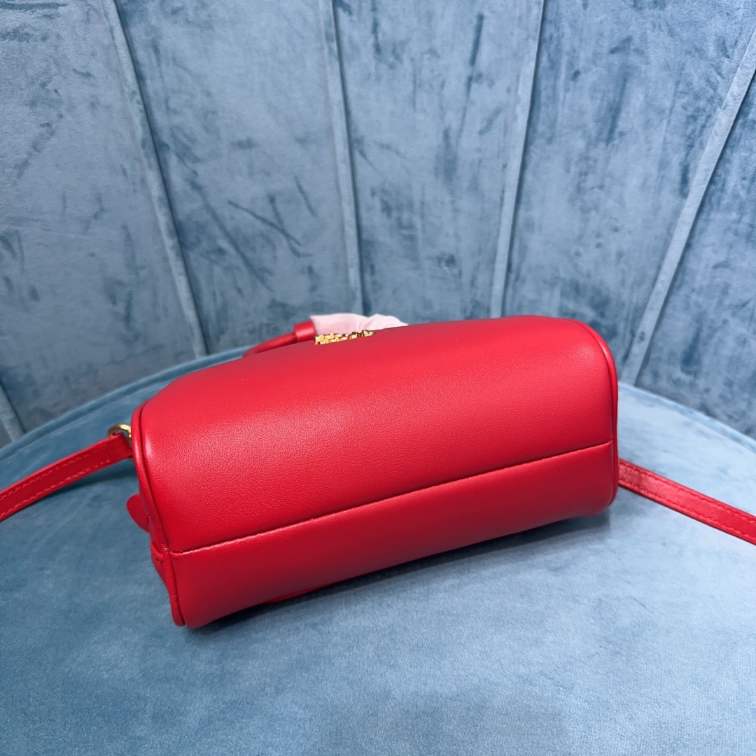 Top-Handle bag