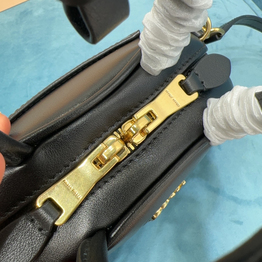 Top-Handle bag