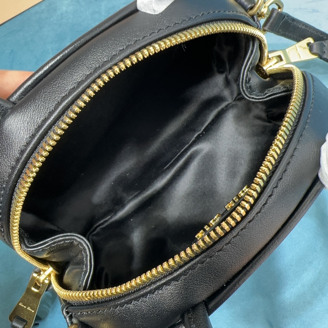 Top-Handle bag