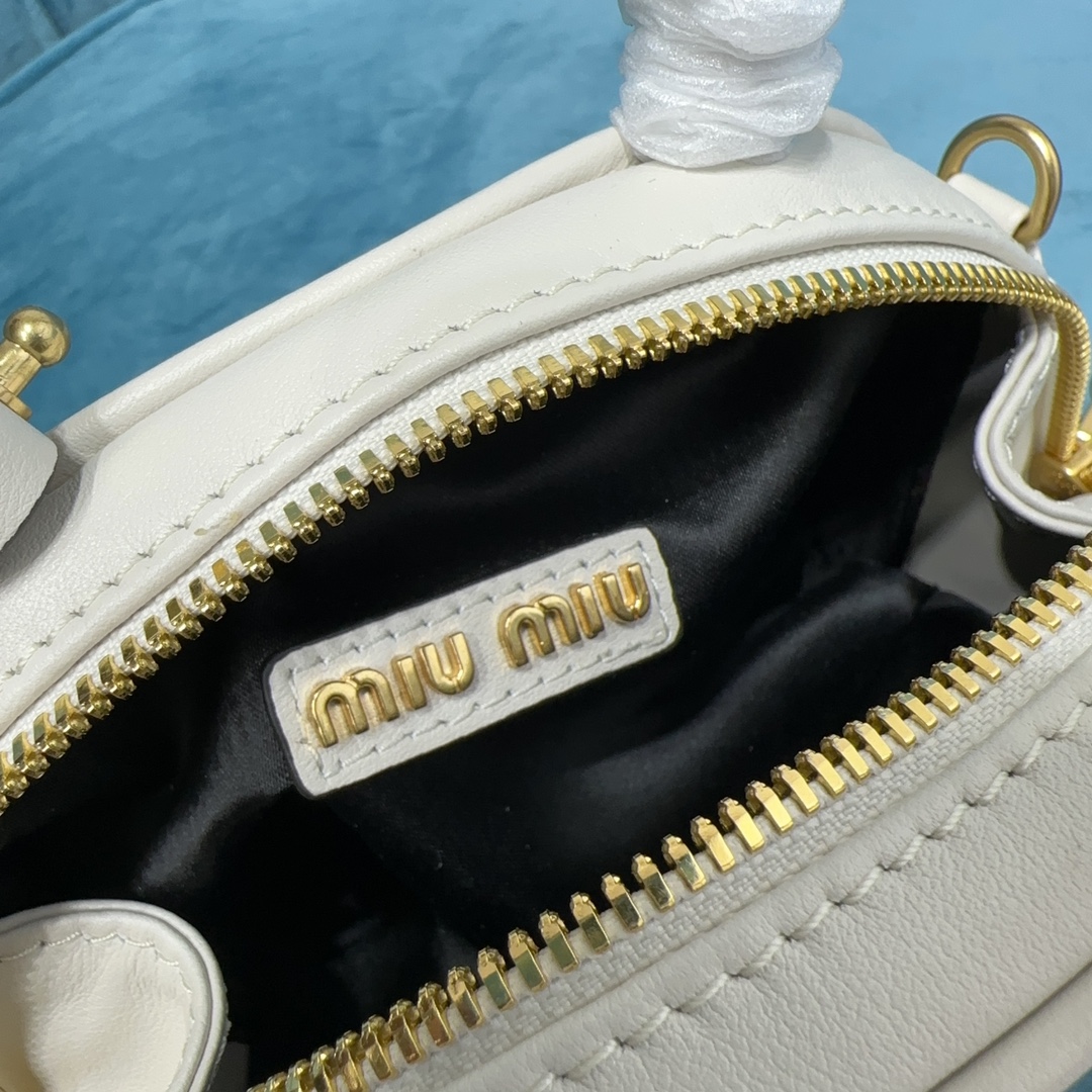 Top-Handle bag