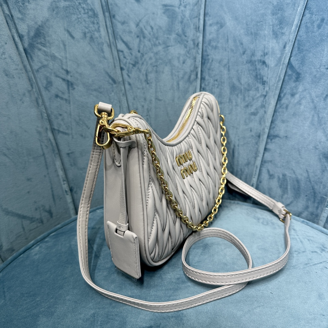 Matelassé Leather bag