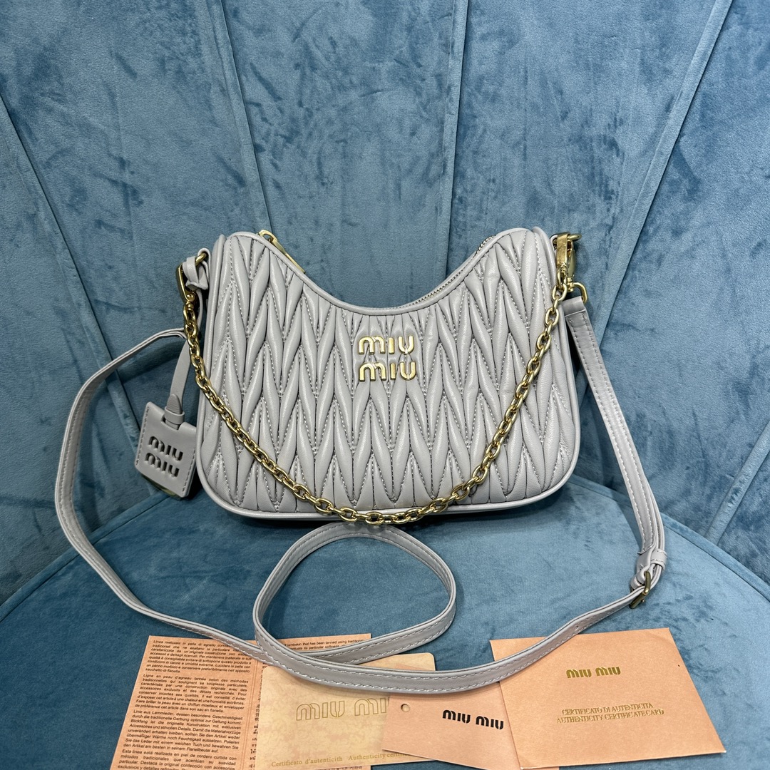 Matelassé Leather bag