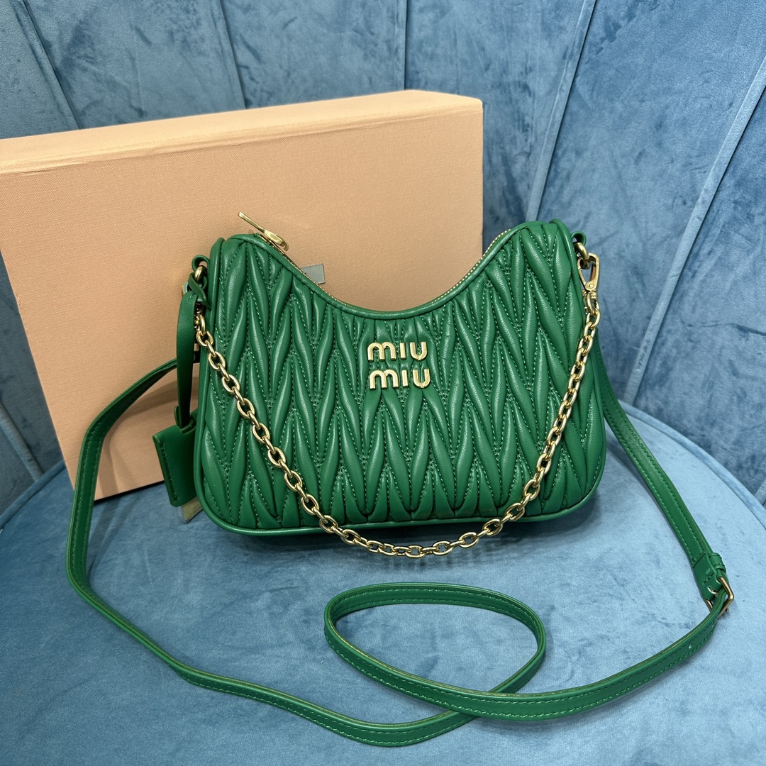 Matelassé Leather bag