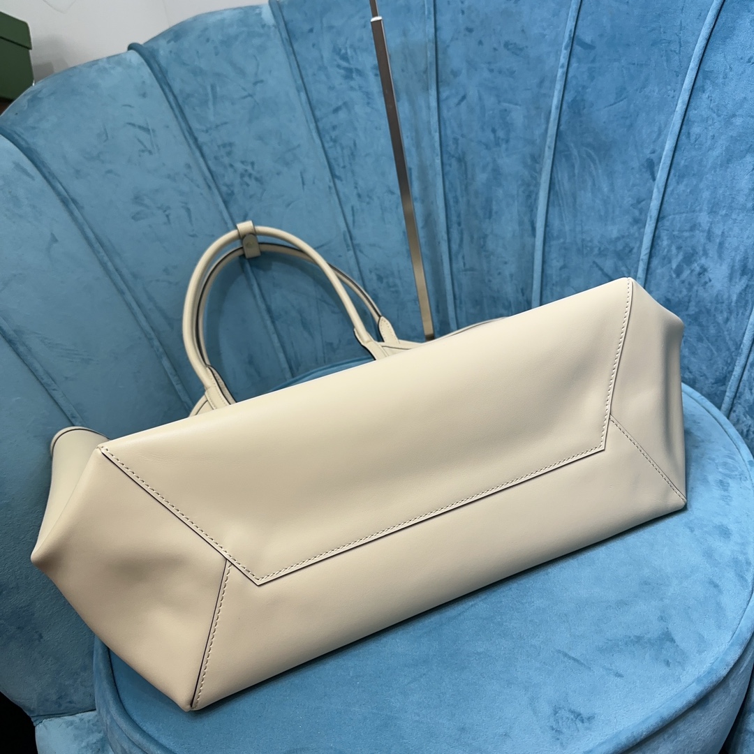 MIU Hobo bag