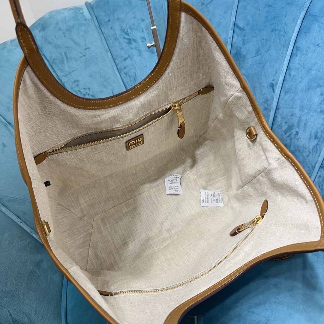 MIU Hobo bag