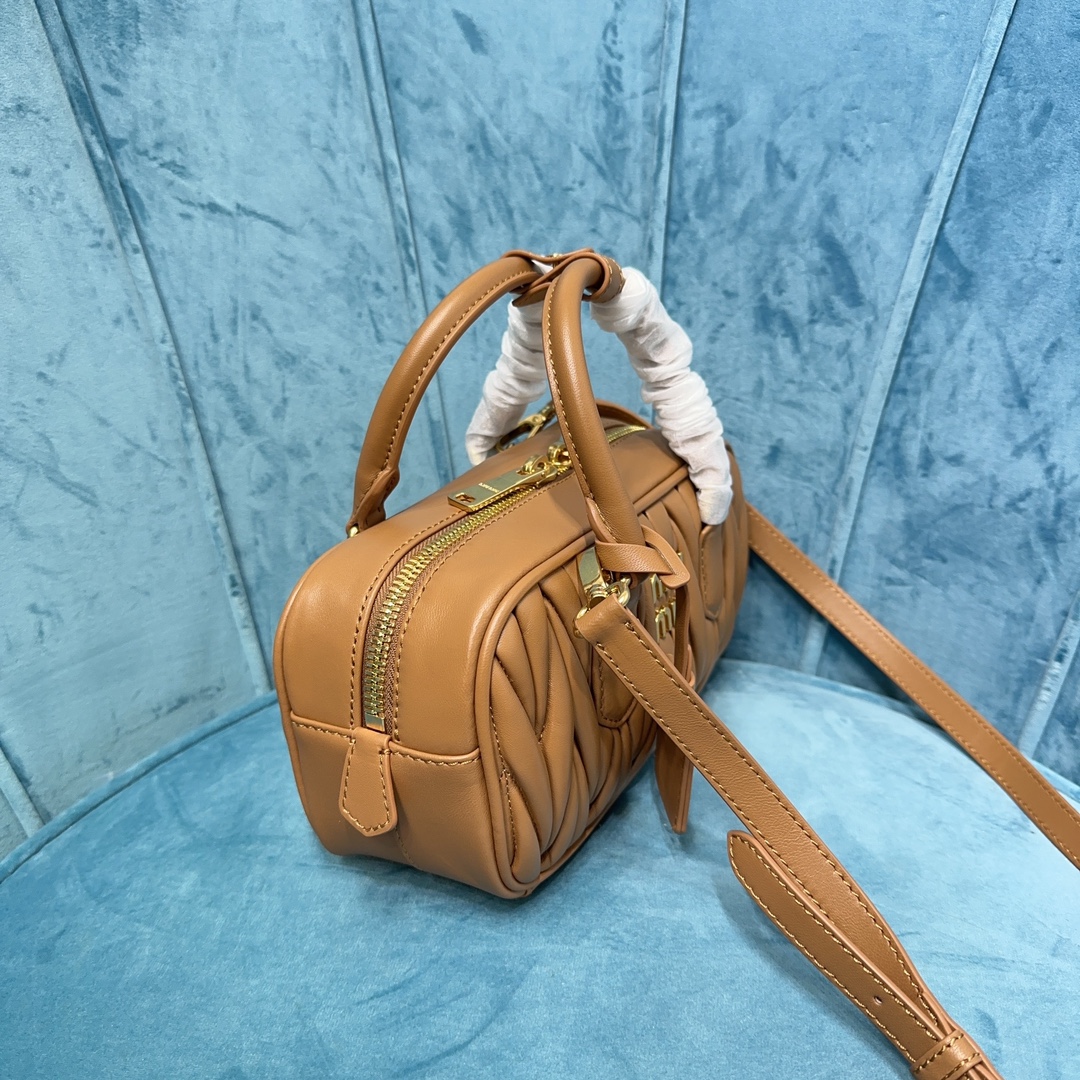 Matelassé Soft bag