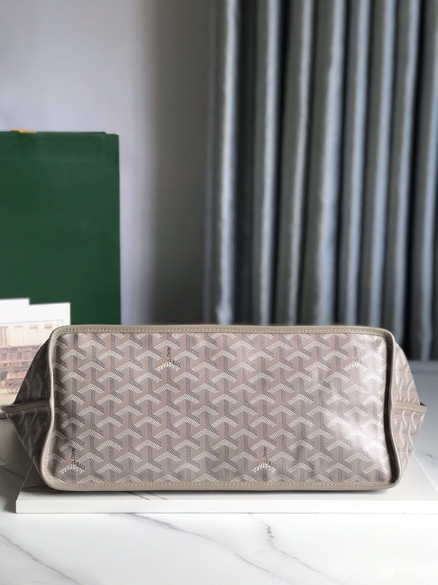 Reversible Anjou Tote bag