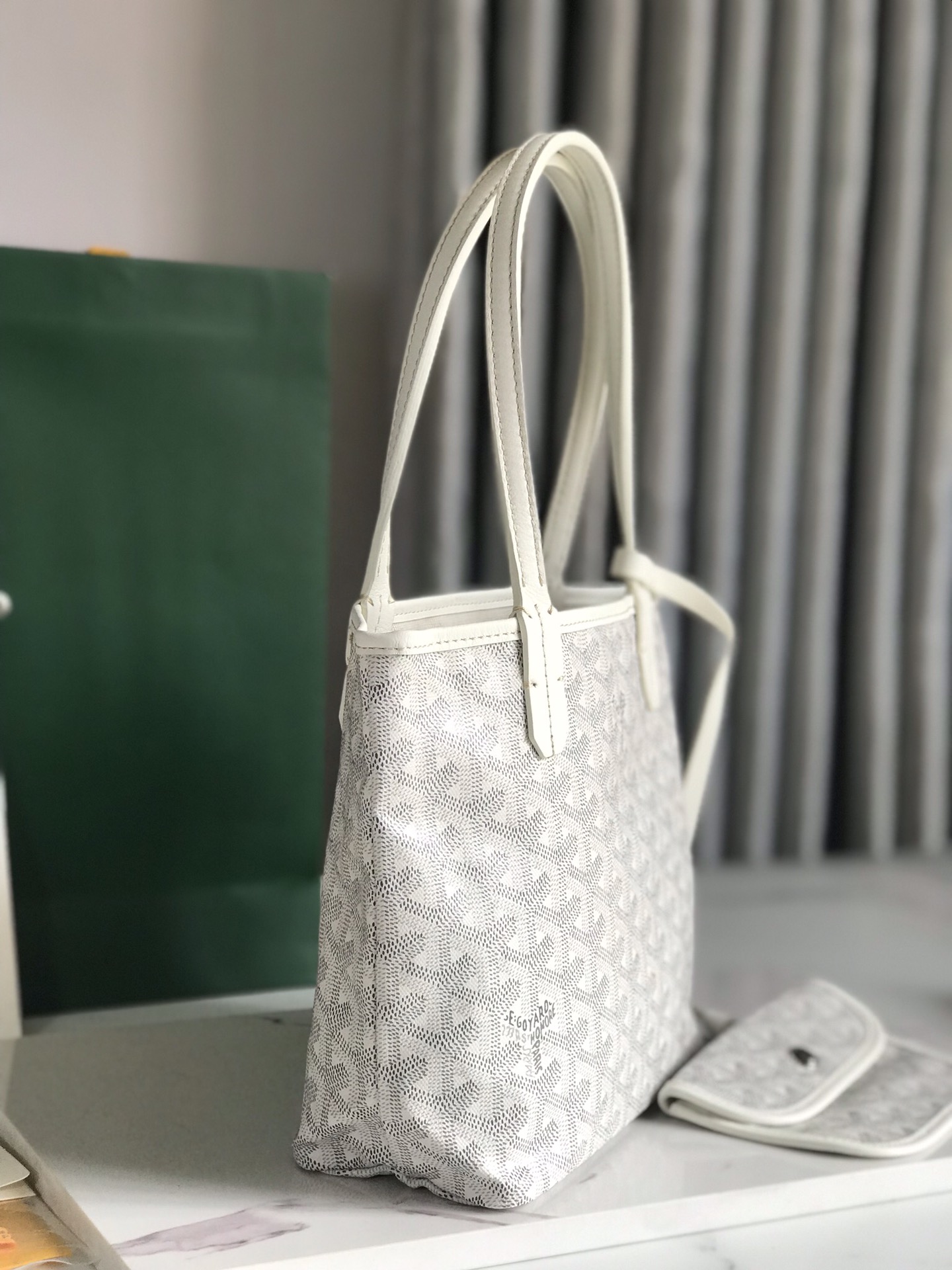 Go*ard tote bag