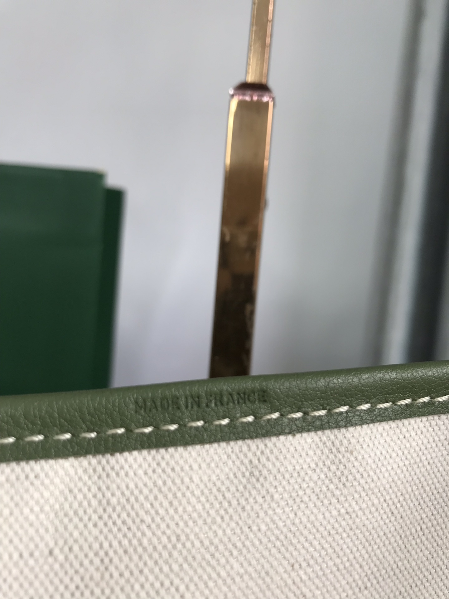 saint L**is tote bag