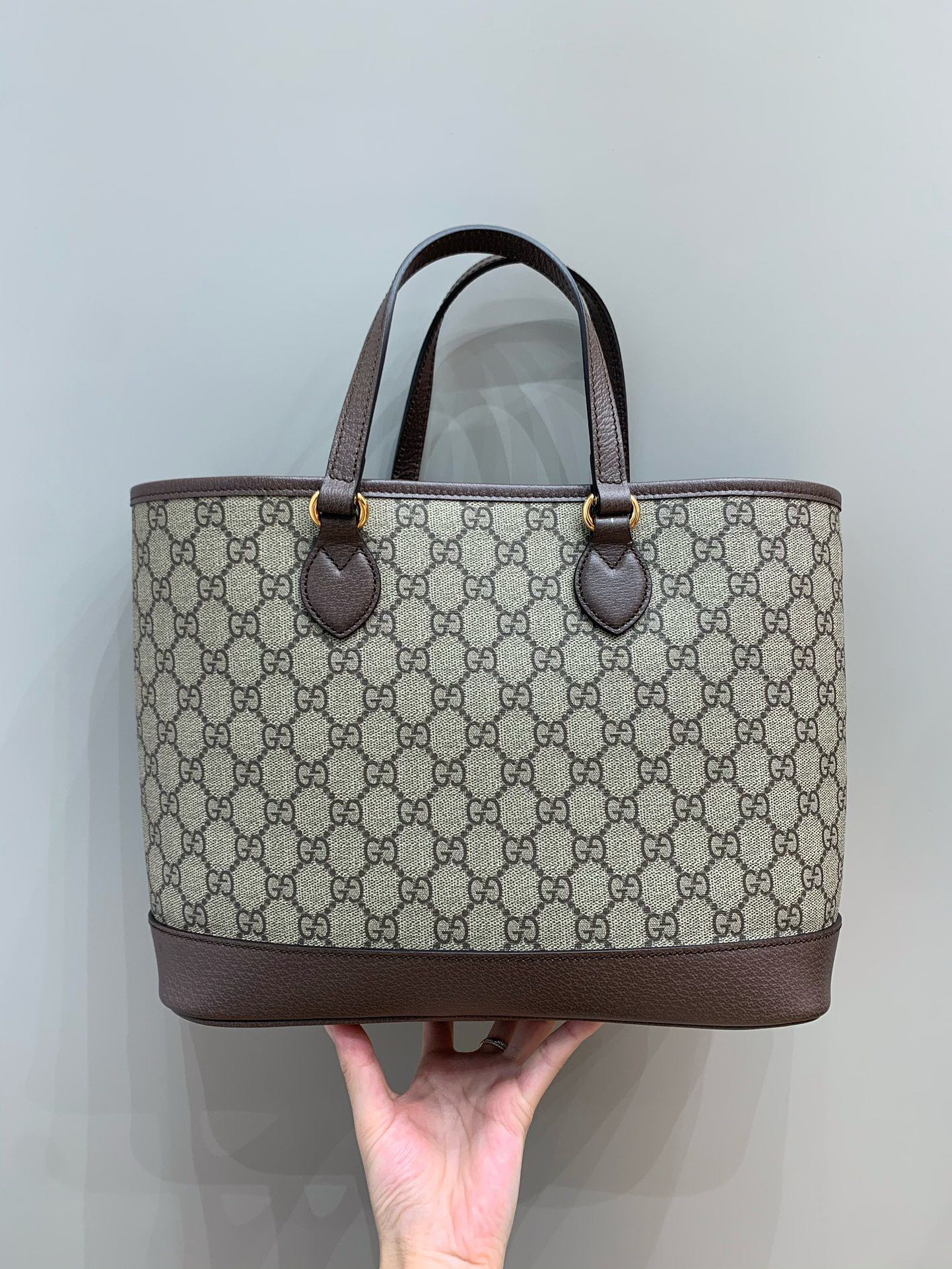 Ophidia tote bag
