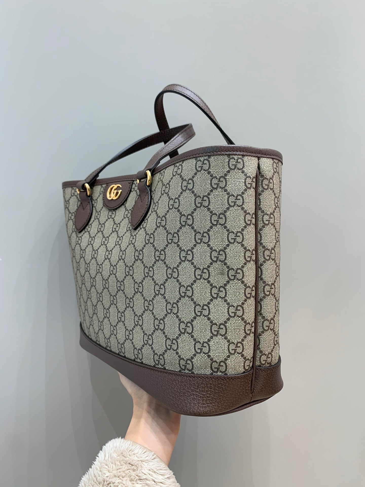 Ophidia tote bag