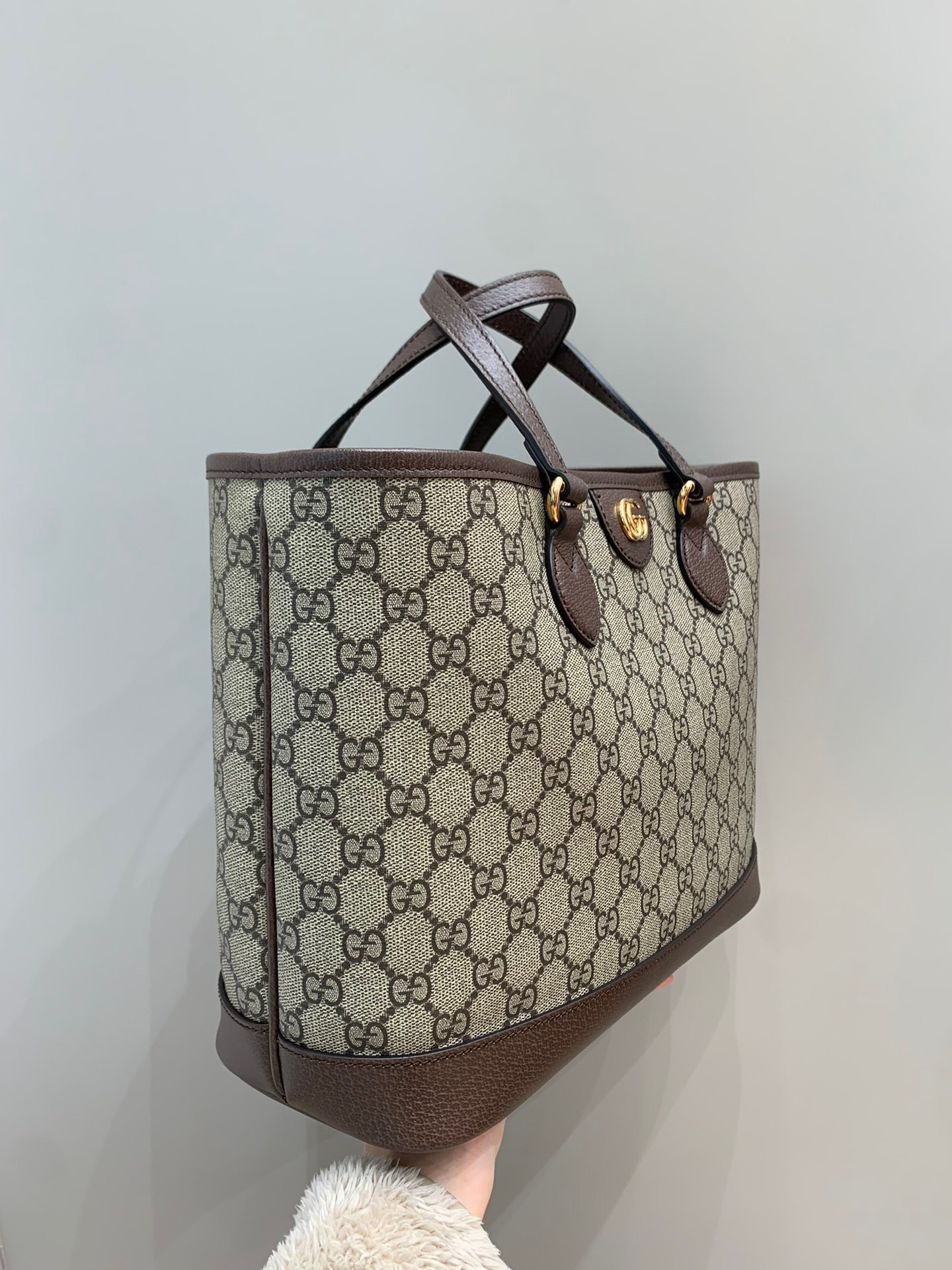 Ophidia tote bag