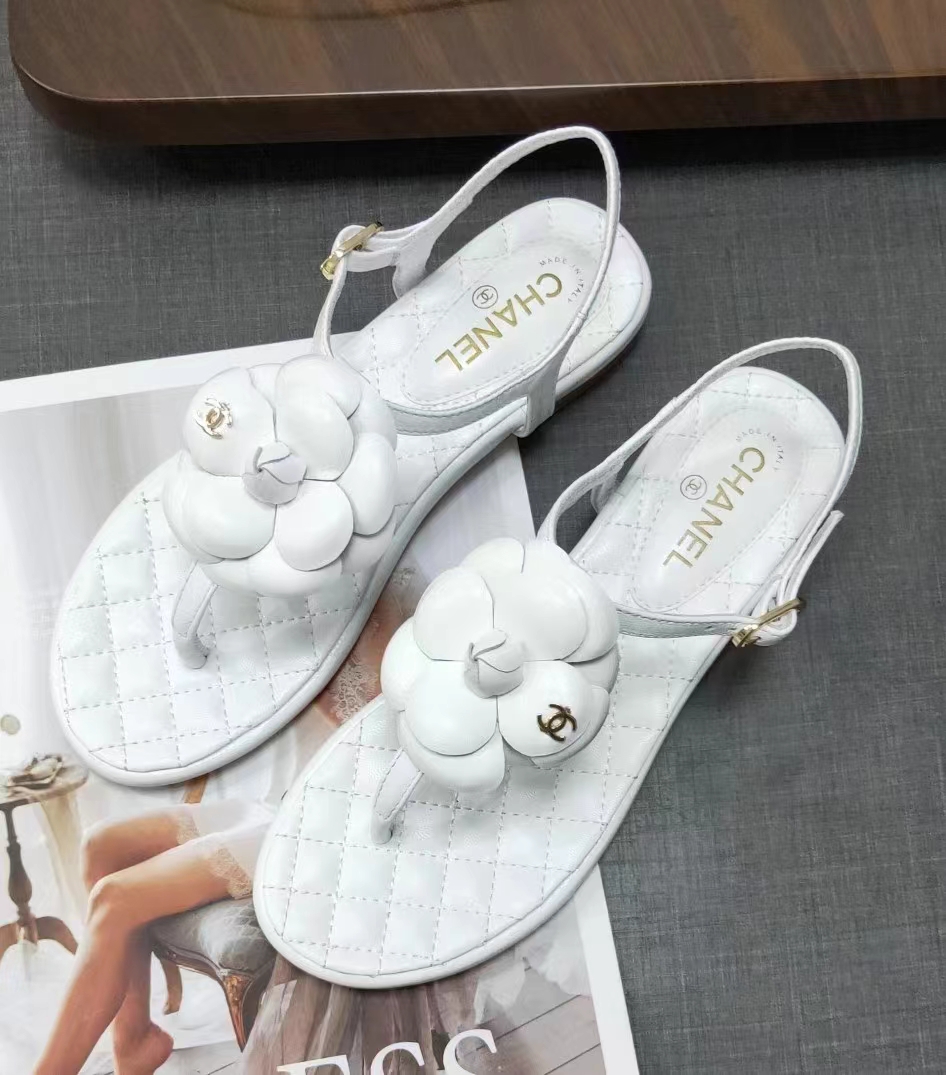 Ch*el cc logo leather  flat