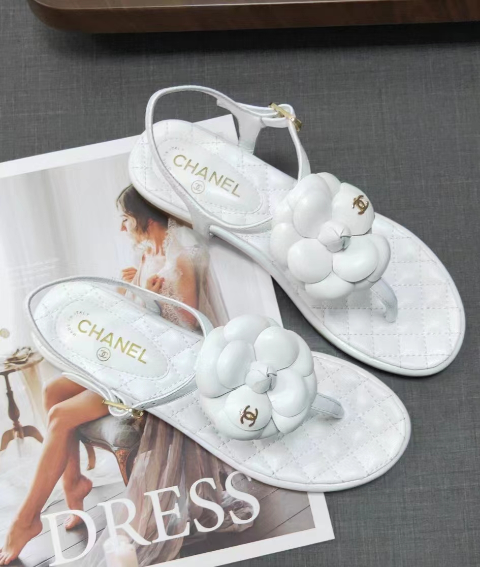 Ch*el cc logo leather  flat