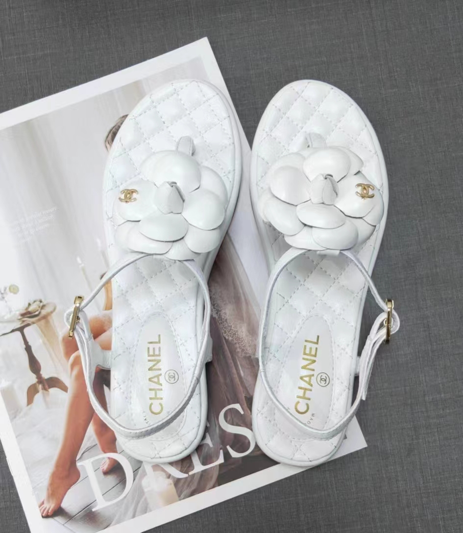 Ch*el cc logo leather  flat