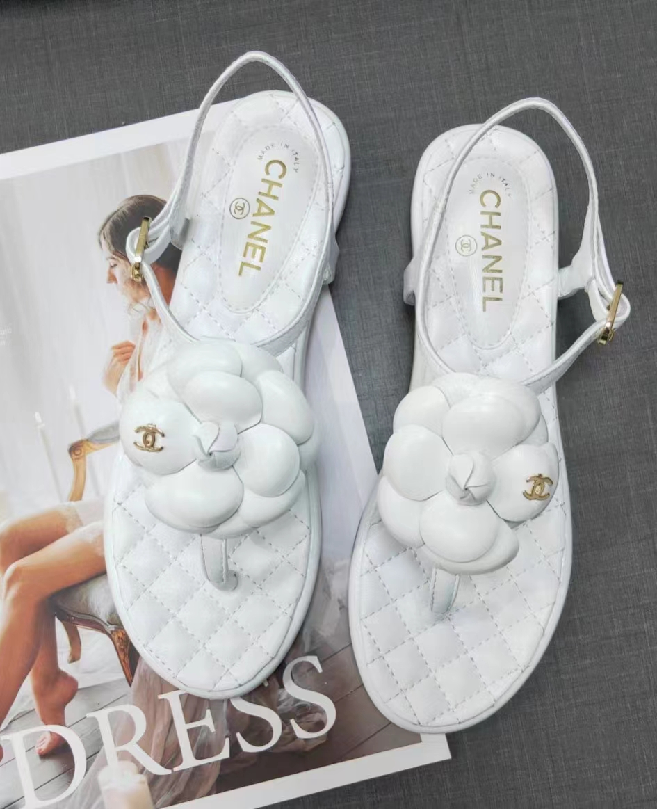 Ch*el cc logo leather  flat