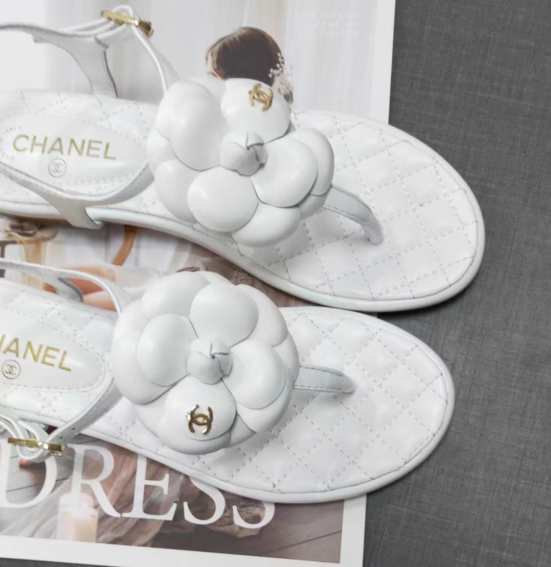 Ch*el cc logo leather  flat