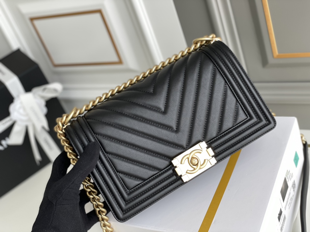 boy Ch*el shoulder bag lambskin