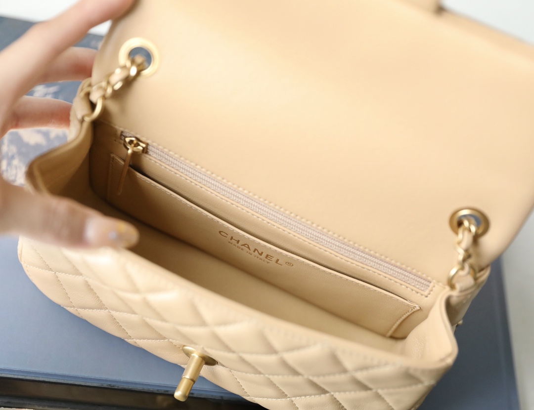 Ch*el classic flap mini with golden ball
