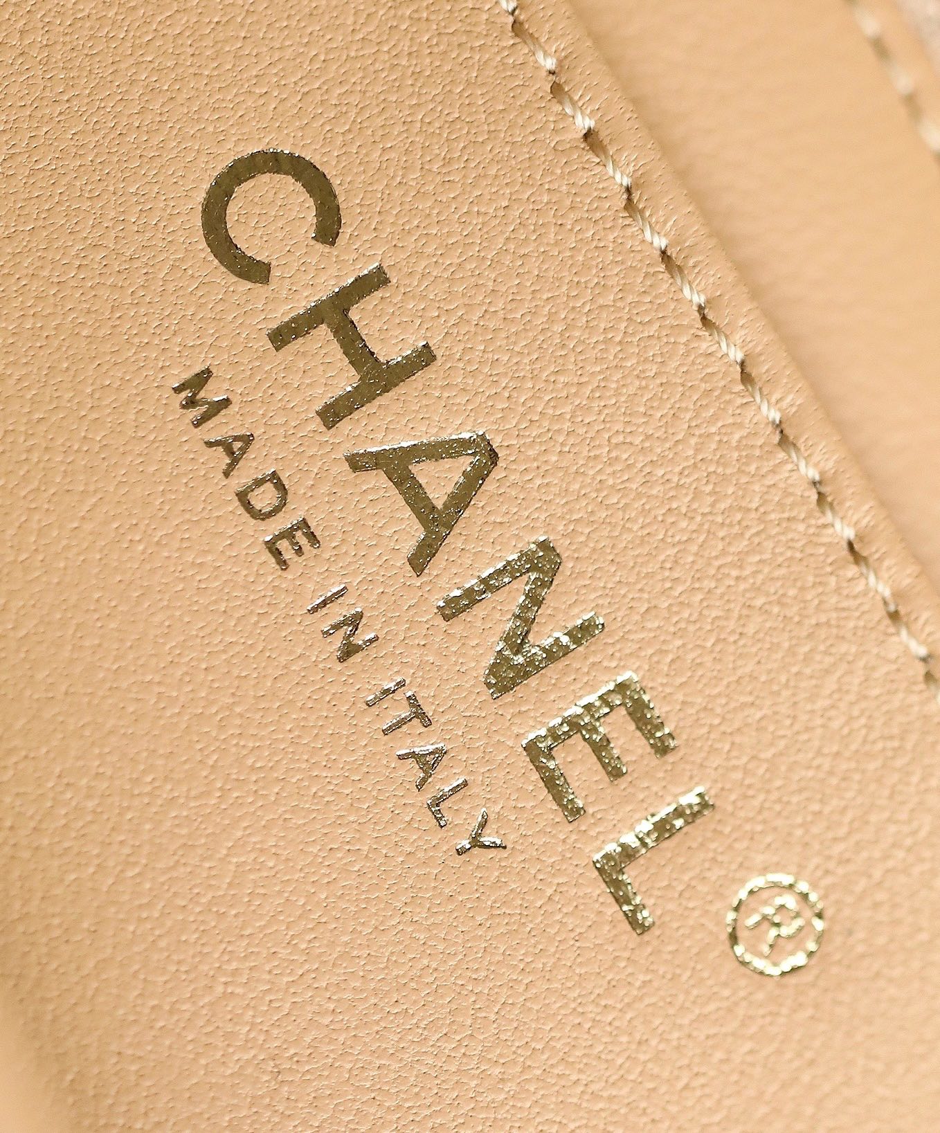 Ch*el classic flap mini with golden ball