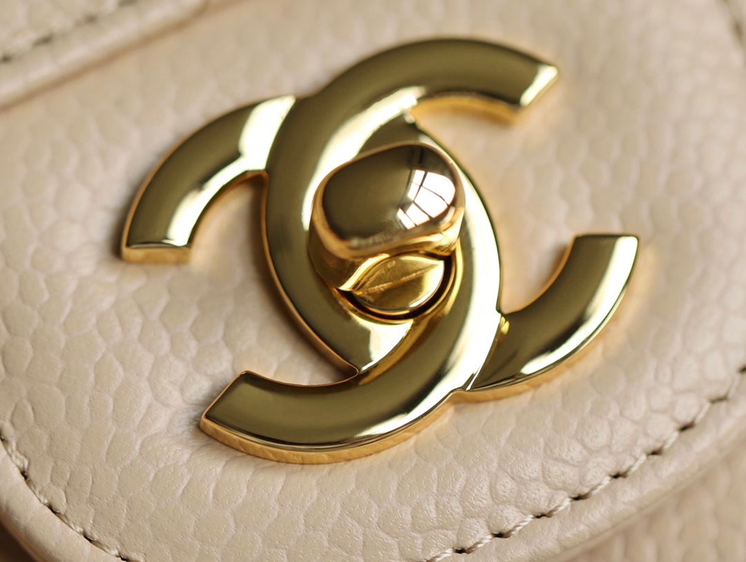 Ch*el small classic flap bag