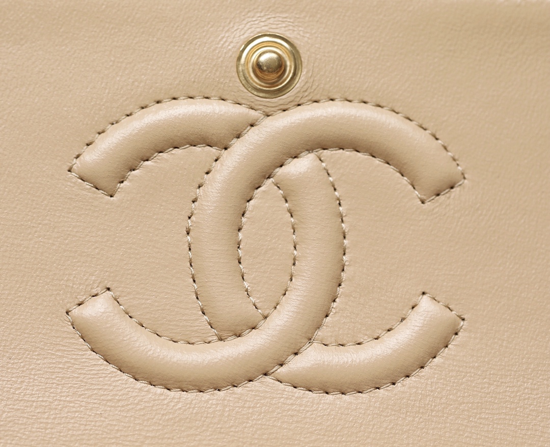 Ch*el small classic flap bag