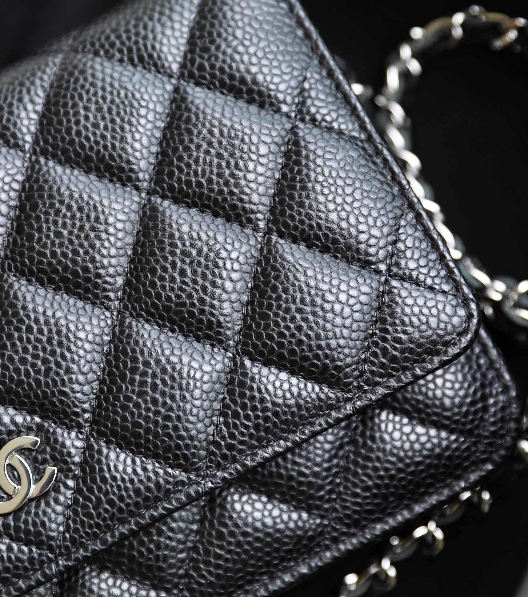 Ch*el woc bag