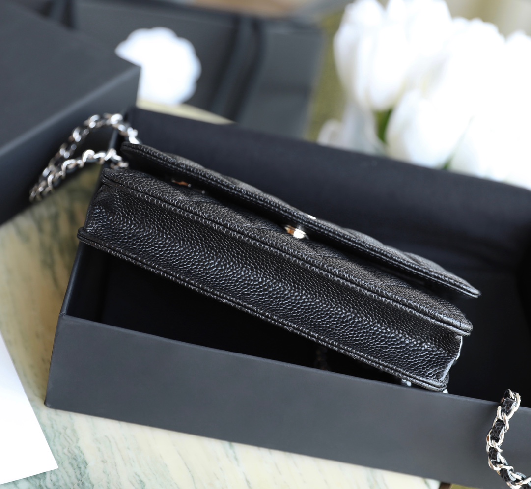 Ch*el woc bag