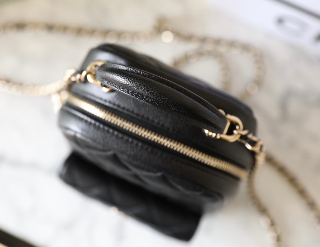 π§πΊπΊπ Backbag