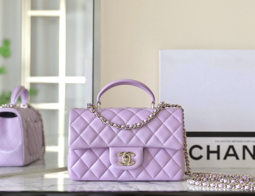 Ch*el mini handbag