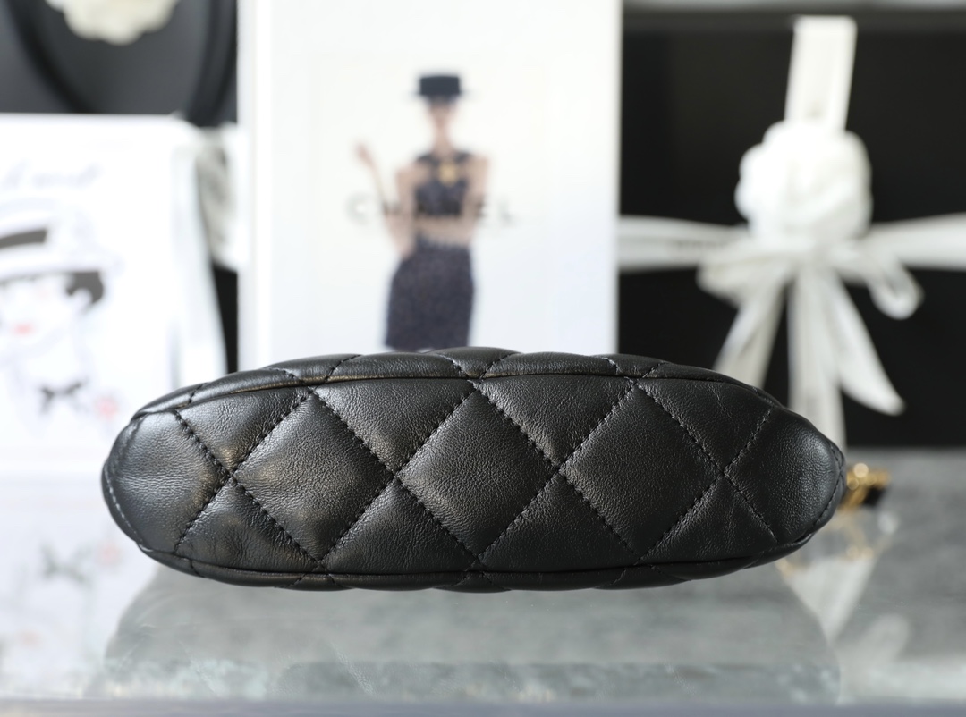 Ch*el hobo bag