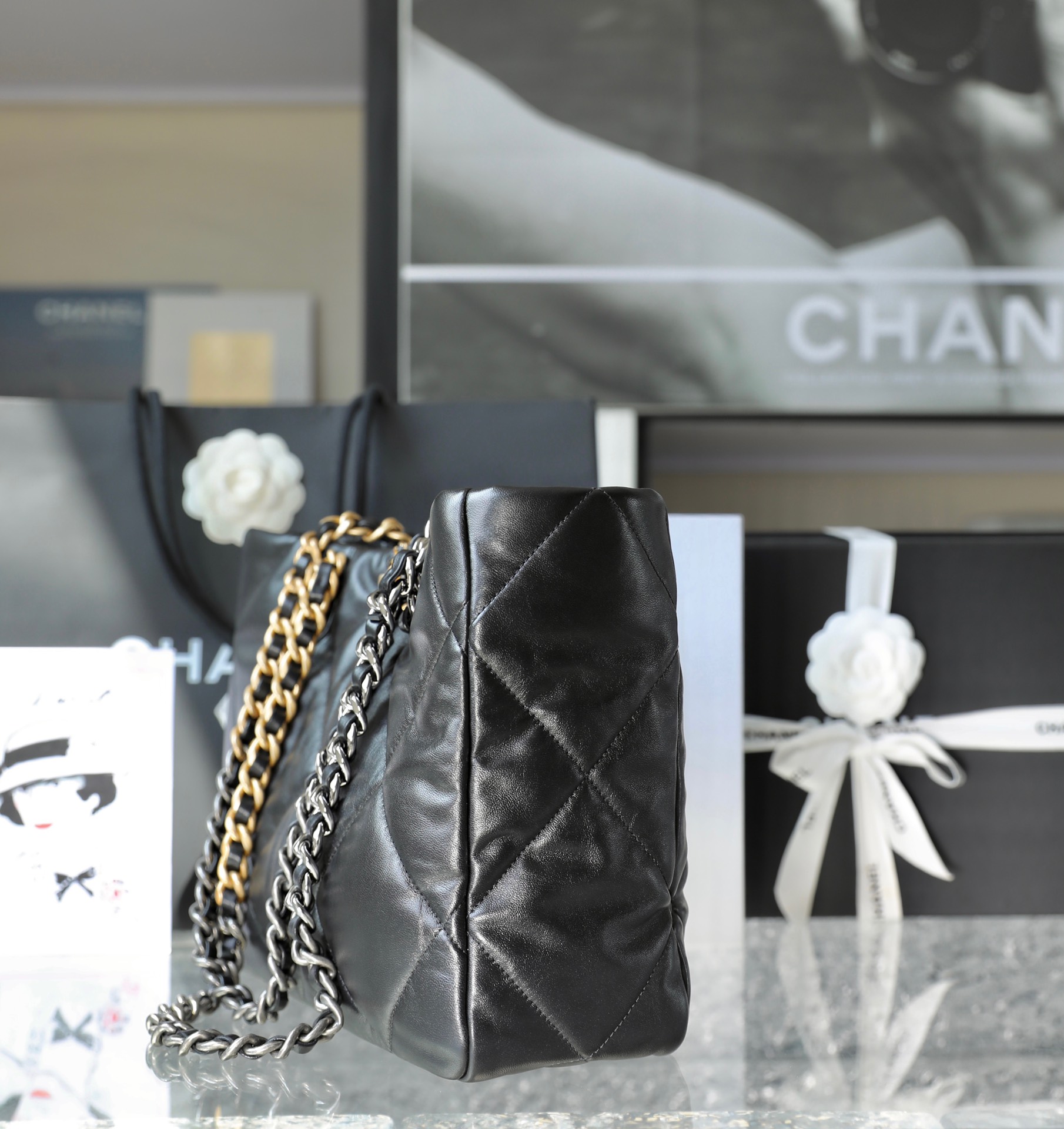 Shopping bag