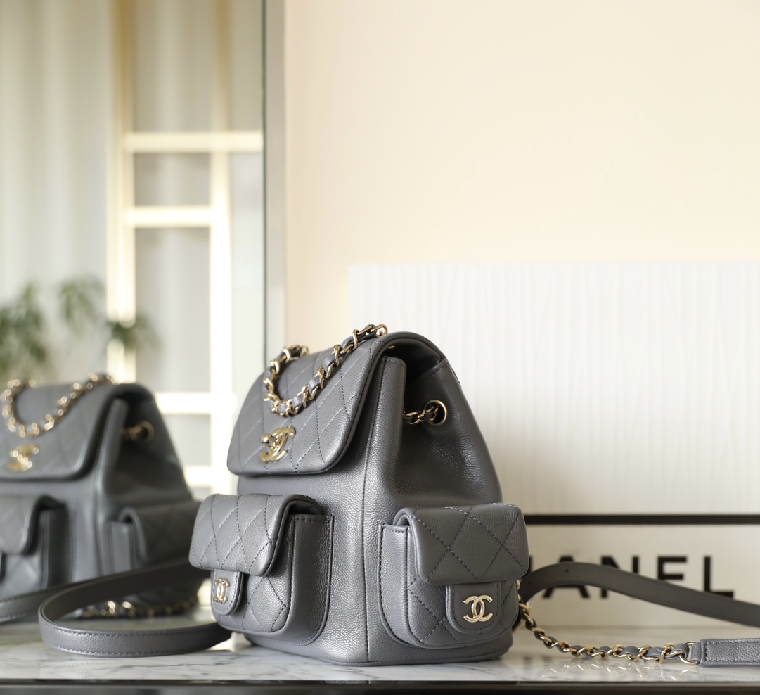 Ch*el backbag