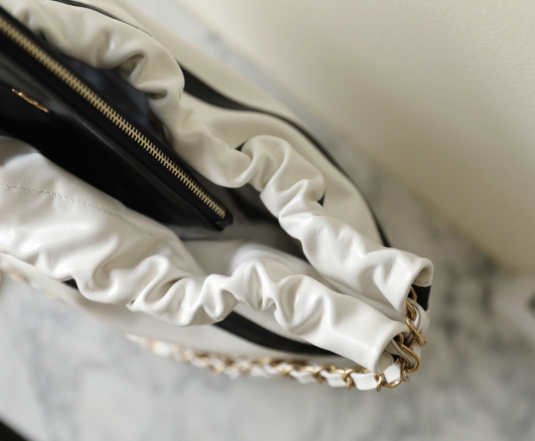 ๐๐ป๐๐ถ๐ฏ๐ฎ bag