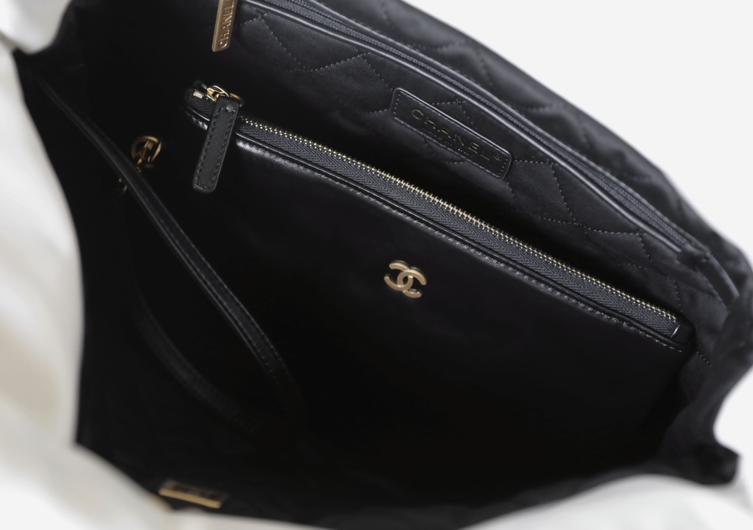 ๐๐ป๐๐ถ๐ฏ๐ฎ bag
