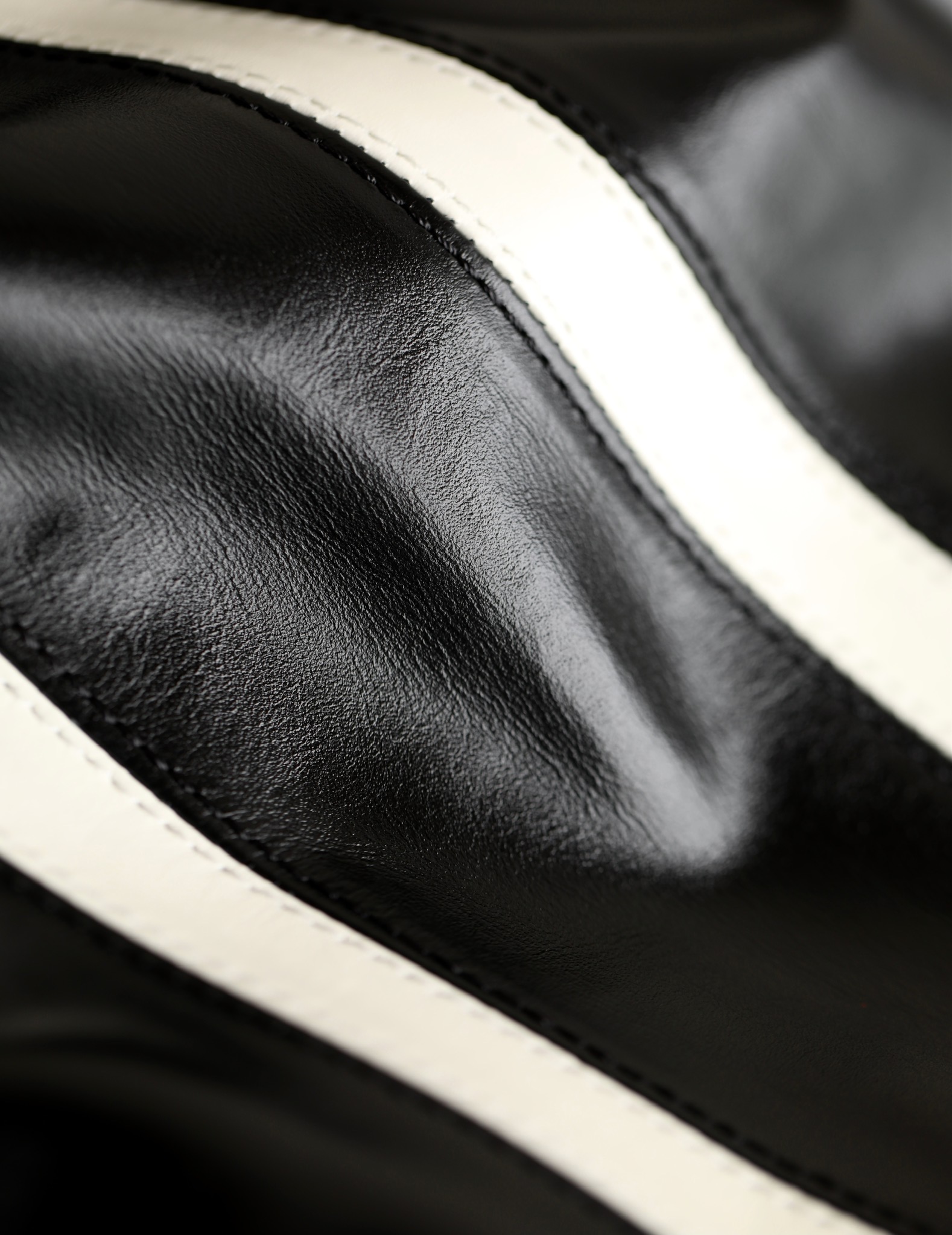 𝗔𝗻𝘁𝗶𝗯𝗮 bag