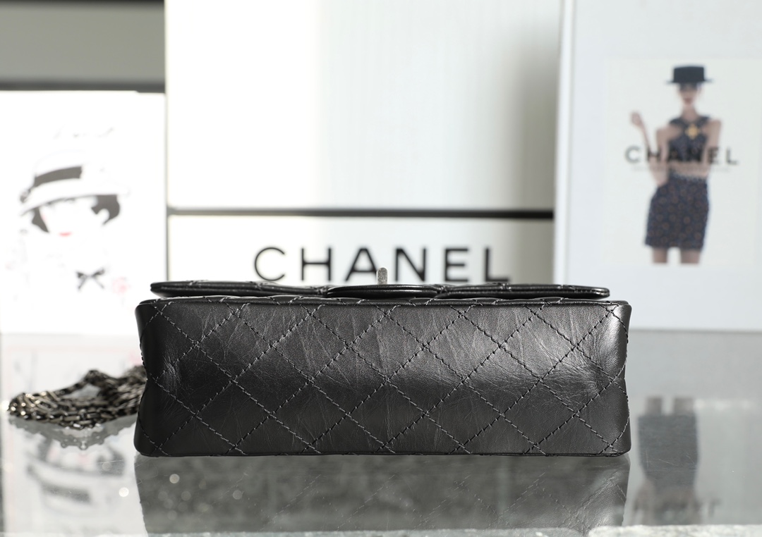 Classic flap bag