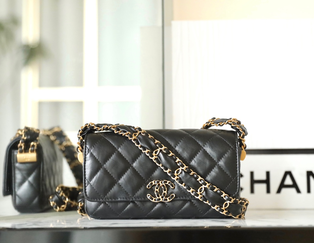 Flap bag