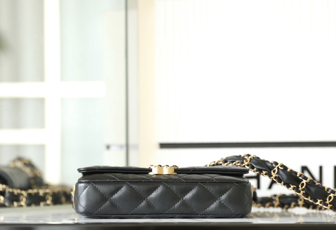 Flap bag