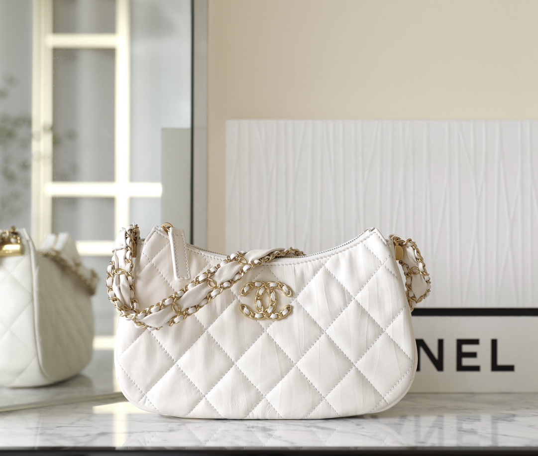 Ch*el hobo bag